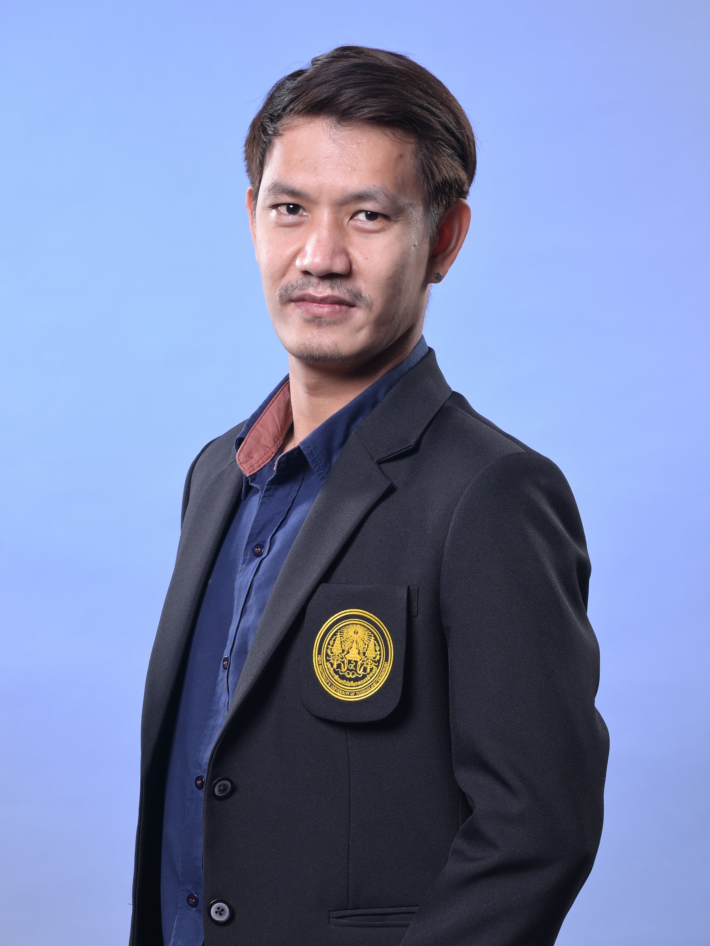 ว่าที่ร.ต.สุรพงษ์  สุกใส